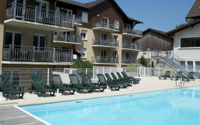 Zenitude Hotel-Residences Les Terrasses du Lac