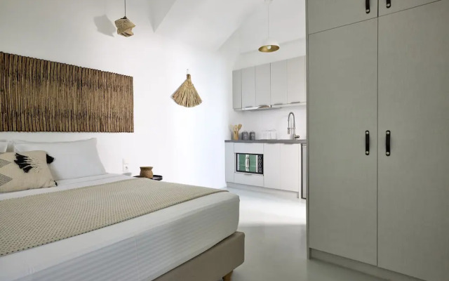 Ianemi Suites by K4 Kythnos