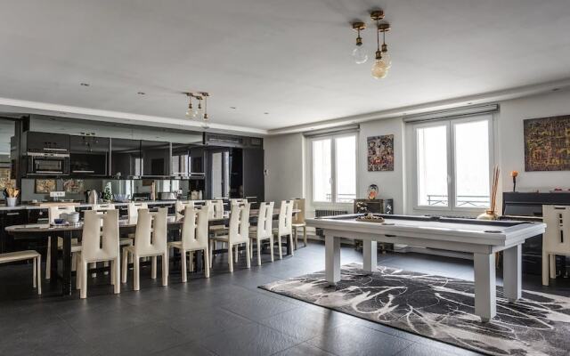 Le Notre Dame - Duplex with Amazing View