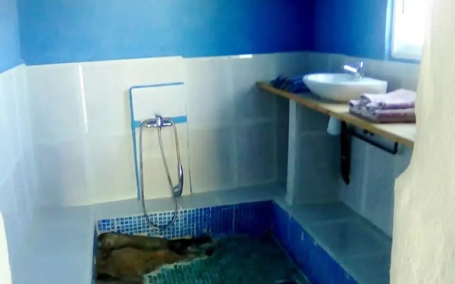 Chalet With 5 Bedrooms in Villamarchante, Valencia, With Wonderful Mou