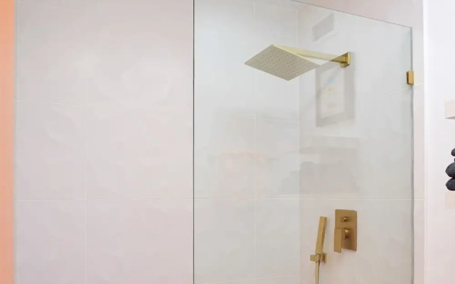 Retro Desert Retreat - Ideal Palm Springs