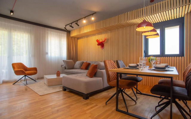 Stylish Two Bedroom Apartment at Ljubovic-Hill Park