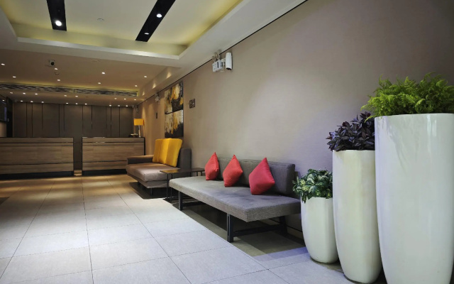 Home Inn Plus (Beijing Changping Government Street Metro Station) – Lobby – Beijing