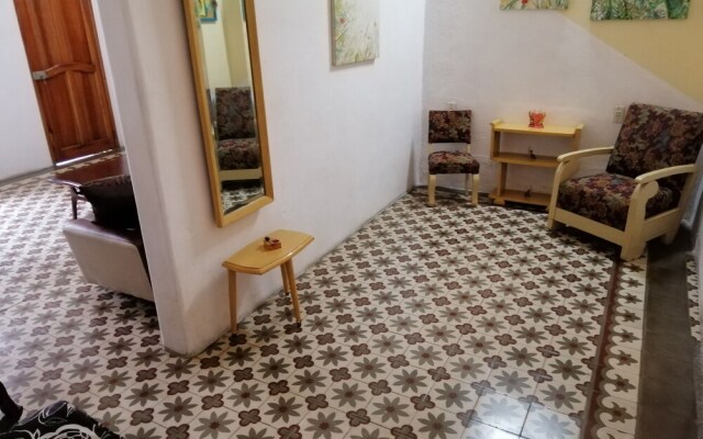 Hostal Tristá 117