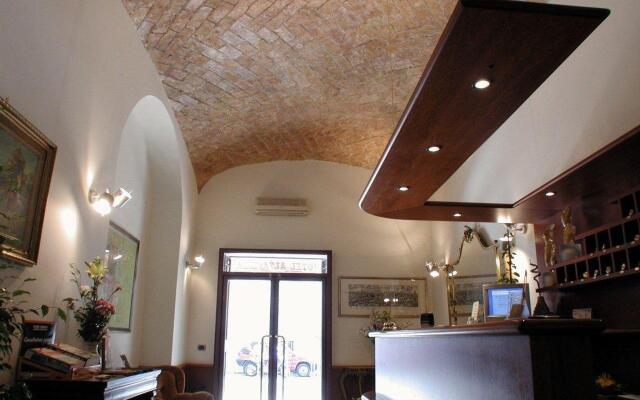 Hotel Altavilla 9