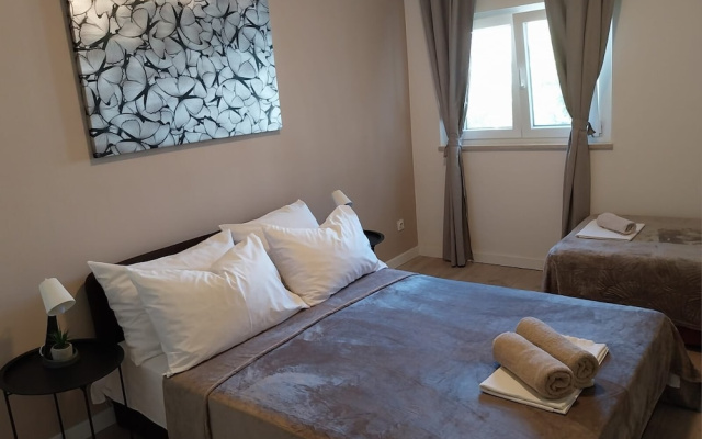 Apartments Marinko