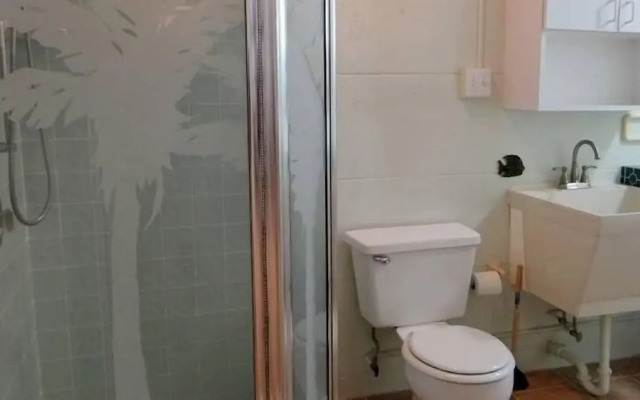 203 22nd St 2 Bedroom Home by Redawning