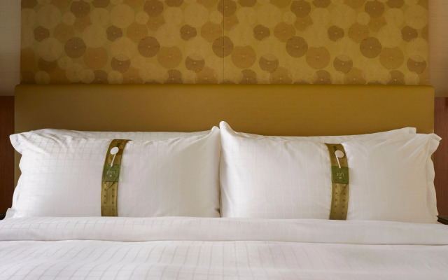 Holiday Inn Golden Mile Hong Kong by IHG