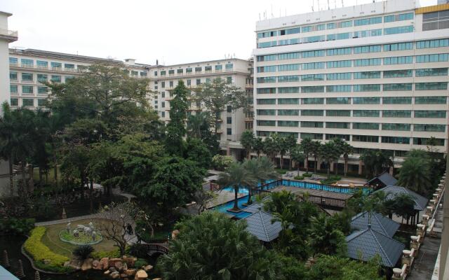 Dong Fang Hotel Guangzhou