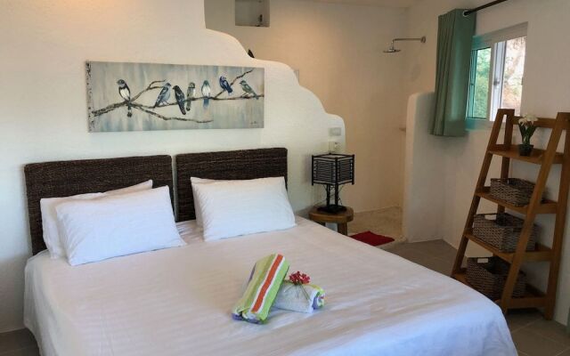 Pearl Bay Villas