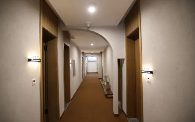 Nandu Hotel (Chengdu Renmin South Road Us Consulate)