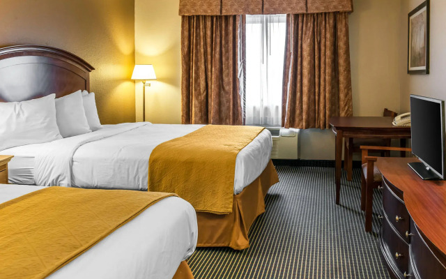 Quality Inn Scottsburg