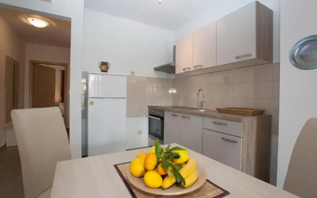 Apartments Bota