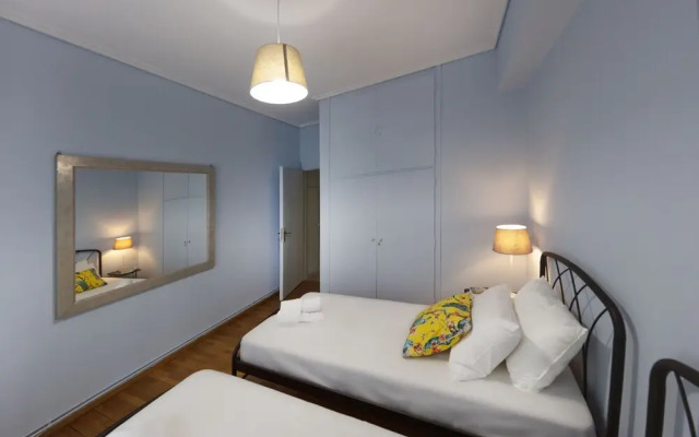 3 Bedroom Apt near Acropolis Museum by VillaRentals