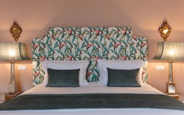 Dear Lisbon -Valmor Palace
