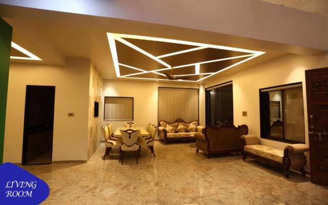 Royal Twin - 12BHK Luxury Villa by Royal Villa's Lonavla