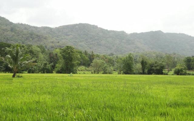 Tikiri Villa
