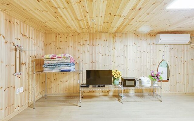 Gapyeong Flower Road Pension