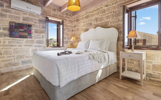 Phaistos Villas Elegant South Residence
