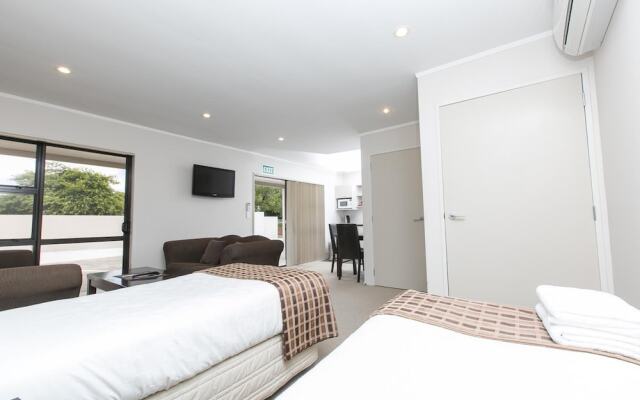 Parkview Motor Inn, Pukekohe