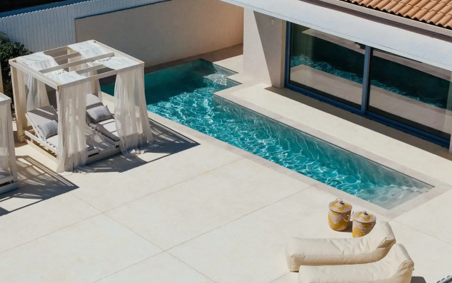Salty Angel Sea Front Villa