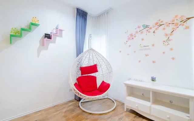 White Rose Pool Villa Hun Hin