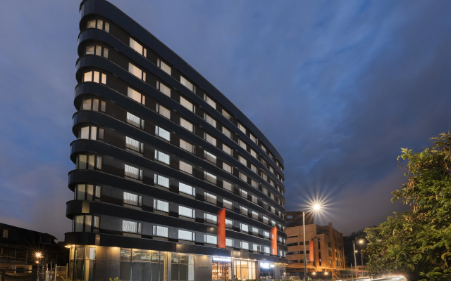 VOU Suites by Avia Suites