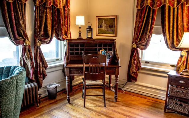 Historic Benner Mansion