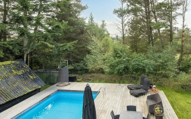 6 Person Holiday Home in Hemmet-by Traum