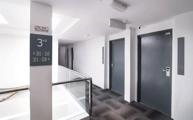 T+ Hotel Butterworth