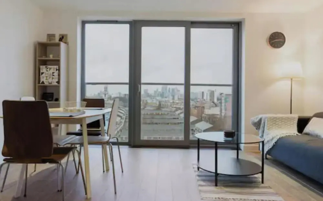Apartmentsleeps3-balcony-near Canarywharf-gym