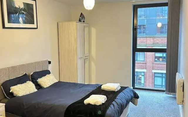 2br-sleeps4-citycentre-parking-rooftop