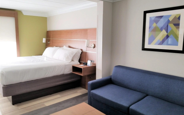 Holiday Inn Express Columbia - Two Notch by IHG
