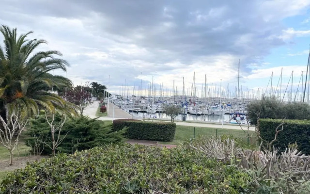 AS20085 - Studio spacieux avec piscine et parking commun