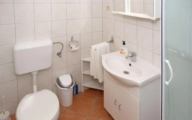Queen beach Nin apartments Venera - AE1444