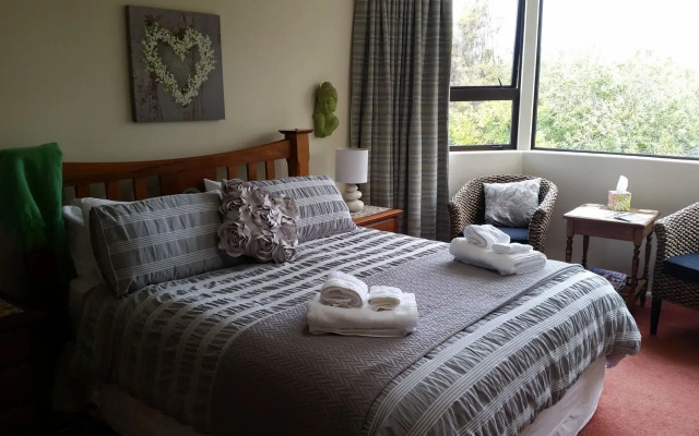 Oamaru House Bed and Breakfast