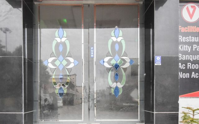 Oyo 48899 Hotel V Seven