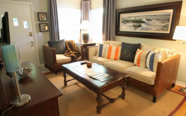 Casa Grandview Historic Luxury Inn Cottages and Suites