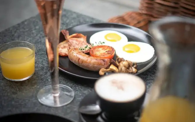 Ruby Rose Country House