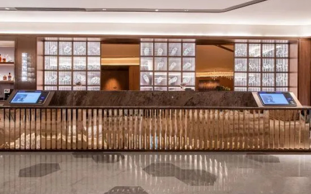 Crystal Orange Turpan