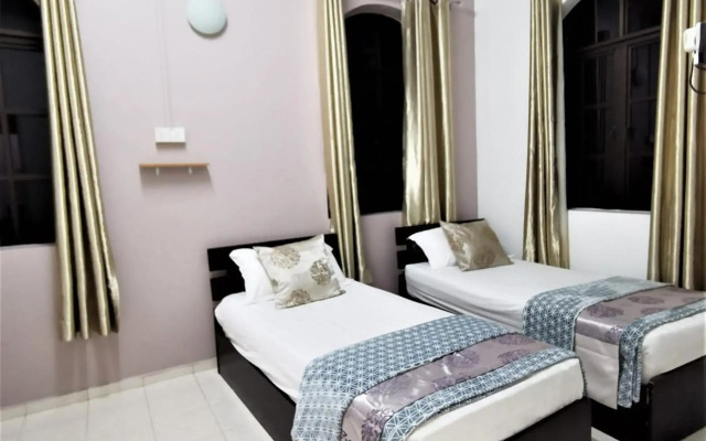 Warni Villa 8 Whole Or Room