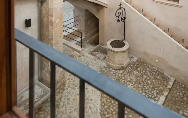 Hotel Can Cirera