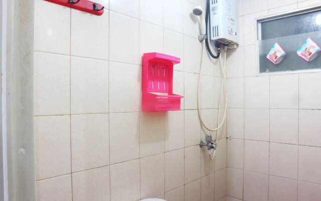 RedDoorz Apartment @ Pulo Gadung