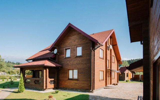 Kyivska Russ Hotel