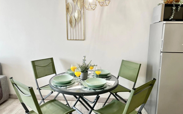 Amazing Badalona Apartment With Terrace