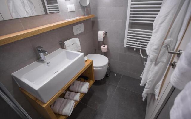 Mijama Suites