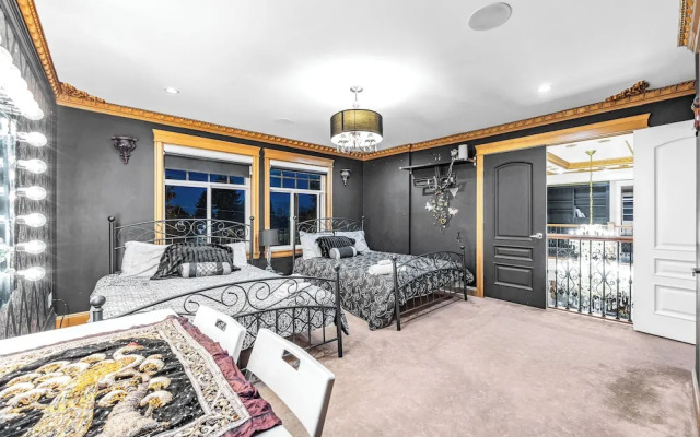 Royal Boutique Hotel