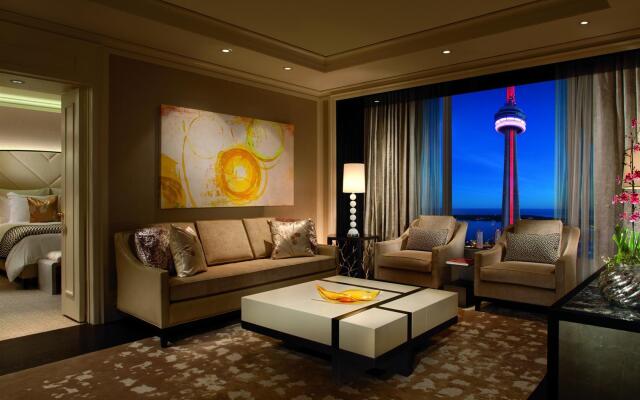 The Ritz-Carlton, Toronto