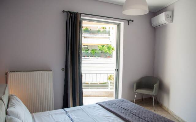 Cozy Flat near Athens City Center