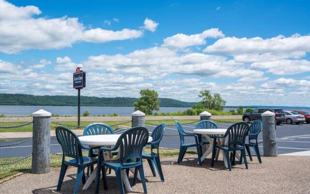 Americinn By Wyndham Lake City